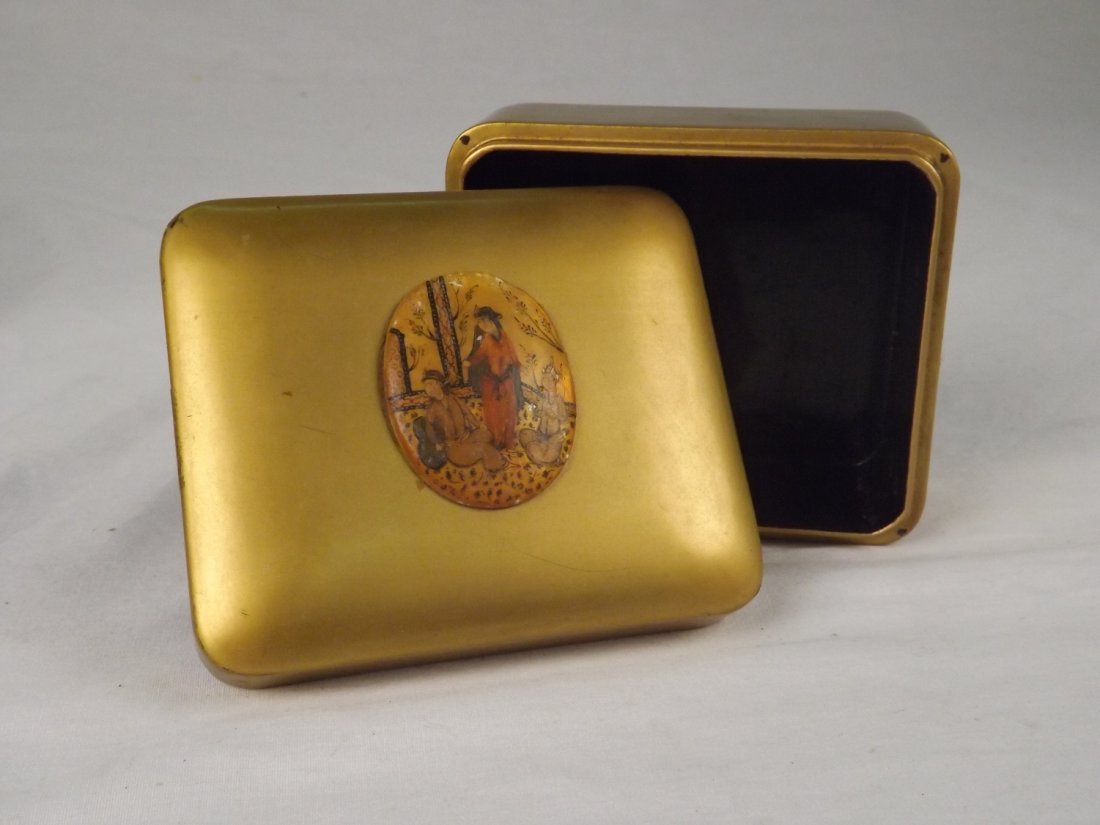 Japanese Lacquered Box: Japanese lacquered box, 2 1/2" tall by 5" wide