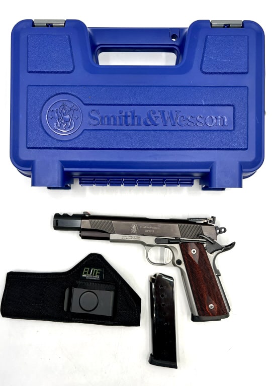 Smith and Wesson SW1911 Doug Koeing Pistol: Clark .460 Rowland, with extra magazine and box, see photos