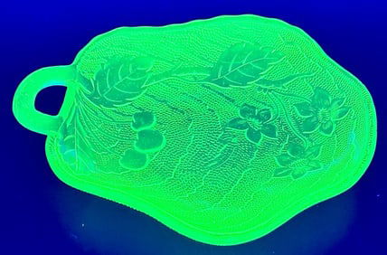 Indiana Glass Green Vaseline Cherry Blossom Dish
