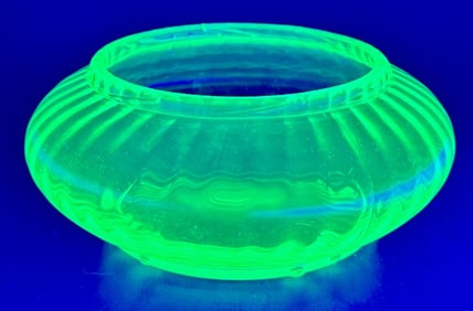 Green Vaseline Glass Shallow Squat Bowl