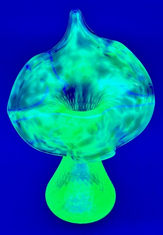 Kralik "Jack In the Pulpit" Vaseline Glass Vase: Spatter Glass Pink and Yellow, 4.75 inches by 6.75 inches, see photos