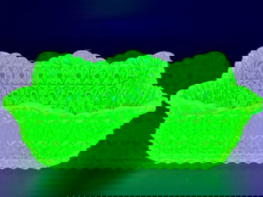 Vintage Daisy & Button Yellow Vaseline Glass Bowl