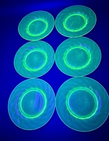 6 Green Vaseline Glass Plates