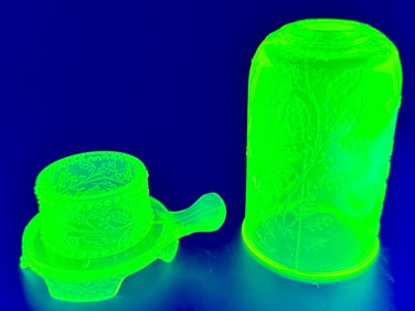 Moser Yellow Vaseline Glass Fairy Lamp