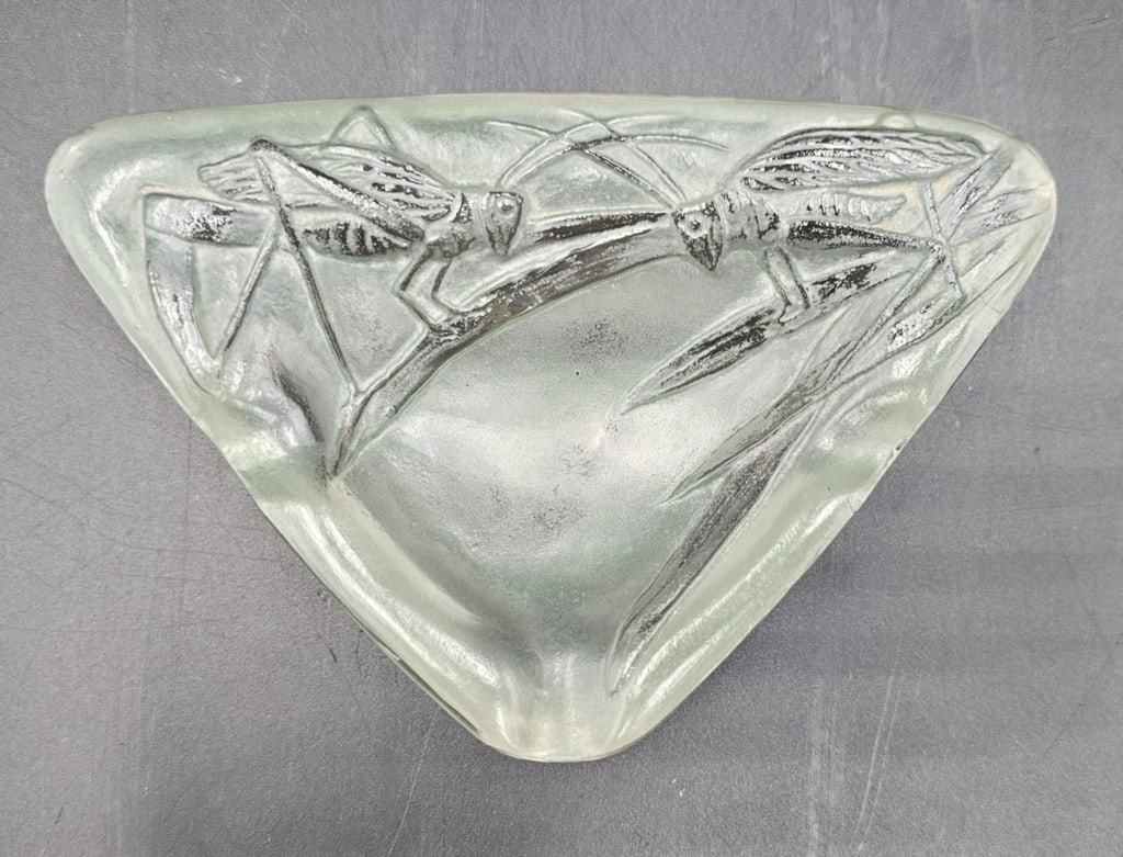 Consolidated Phoenix Green Glass Katydid Ashtray: With grasshoppers motif, 5.5 inches by 4.75 inches by 1 inch, see photos