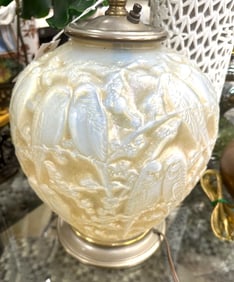 Consolidated Phoenix Style Art Deco Frosted Lamp