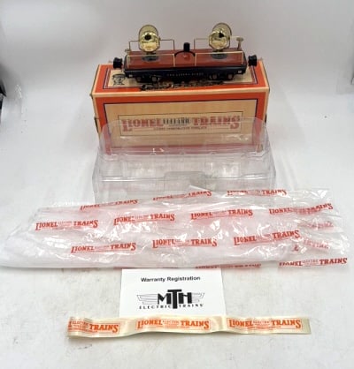 Lionel Corporation Tinplate 2820 Floodlight Car (1 of 4)