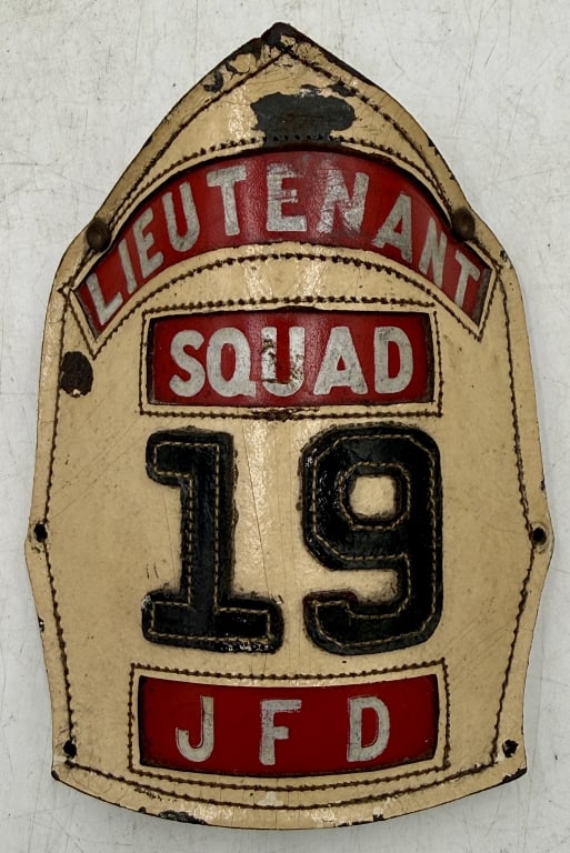 Cairns & Bro JFD Lieutenant Squad 19 Helmet Shield (1 of 3)