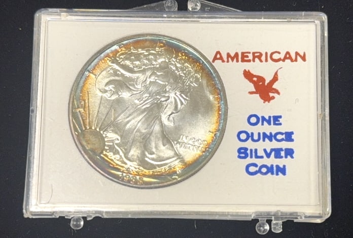 1988 American Silver Eagle Dollar Coin (1 of 2)