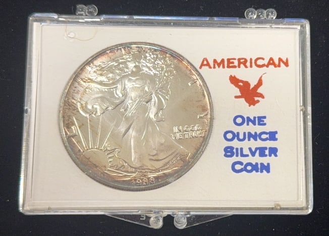 1988 American Silver Eagle Dollar Coin (1 of 2)