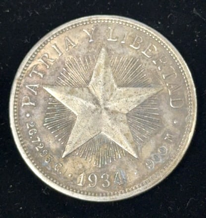 1934 Cuban One Peso 90% Silver Coin: Approximately.942 oz. 90% silver, see photos
