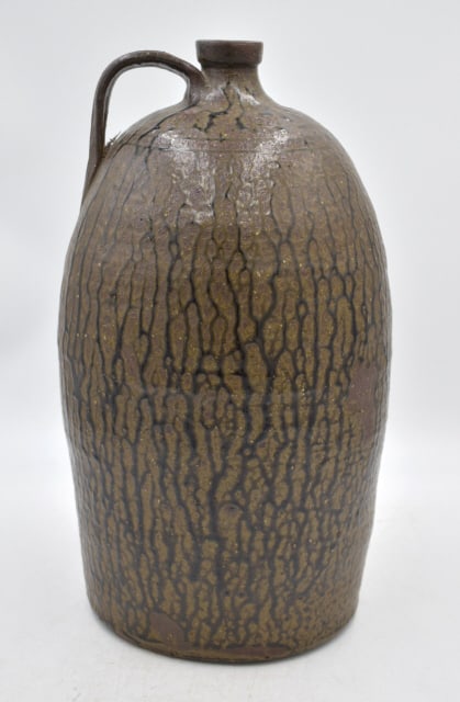 Southern Folk Tobacco Spit Brown Jug: 16.5 inches tall by 9 inches wide, unmarked tobacco spit brown glazed jug, minimal patina, see photos.