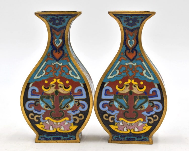 Chinese Cloisonneé Enamel Miniature Vases (1 of 5)