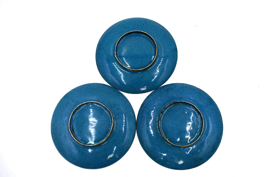 3 Clossine Plates - 2