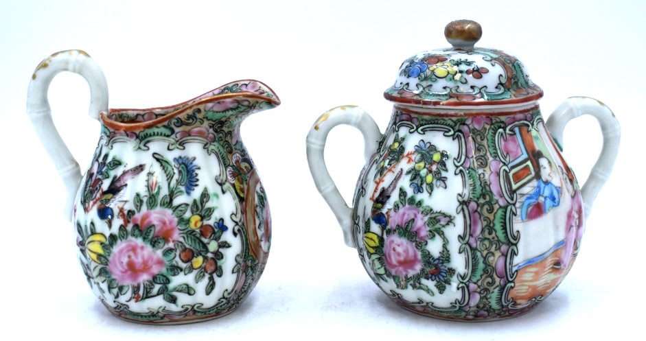 Rose Medallion Creamer and Lidded Sugar Set: Creamer measures 4.25 inches by 4.25 inches, lidded sugar measures 5 inches by 4.75 inches, unmarked, lidded sugar is as is, see photos