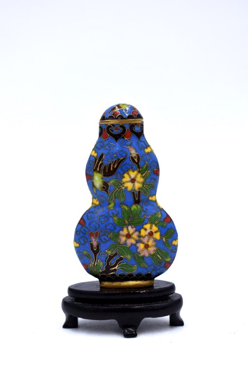 Cloisonné Snuff Bottle w/ Stand: 2.5 inches tall by 1.5 inches wide, unmarked, no damage, see photos.