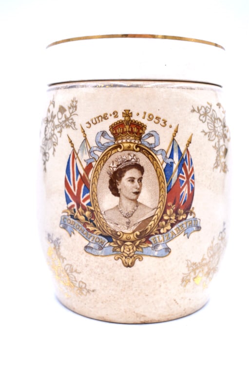 1953 Elizabeth II Coronation Lidded Jar: 5.25 inches tall by 4.25 inches wide, marked on bottom, no damage, see photos.