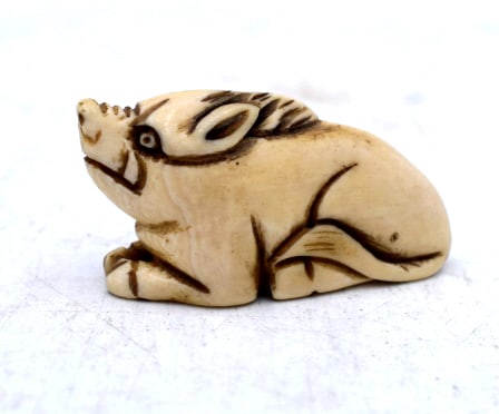 Japanese Netsuke Hog (1 of 3)