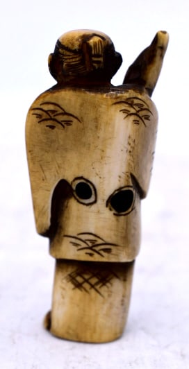 Japanese Signed Netsuke Man - 2