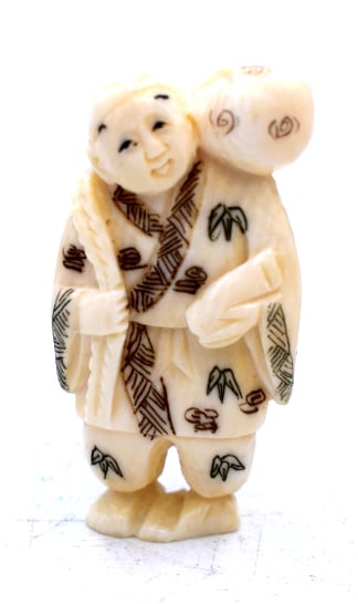 Japanese Spa Netsuke: 2 inches tall by 1 inch wide, no damage, unmarked, please see photos.