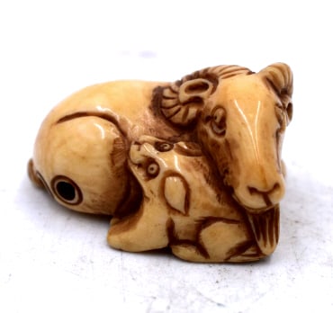 Japanese Ram Signed Netsuke (1 of 3)