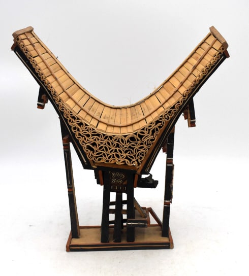Asian Wooden Sculpture (1 of 5)