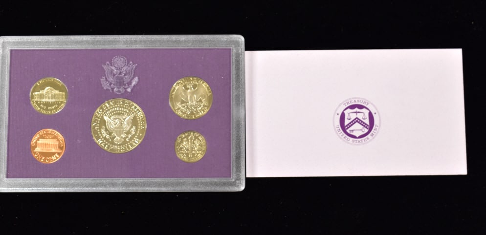 2 1989 US Coin Proof Sets - 3