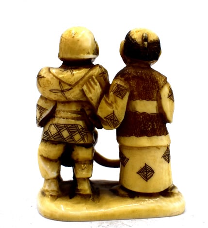 Japanese Signed Netsuke Figure - 2