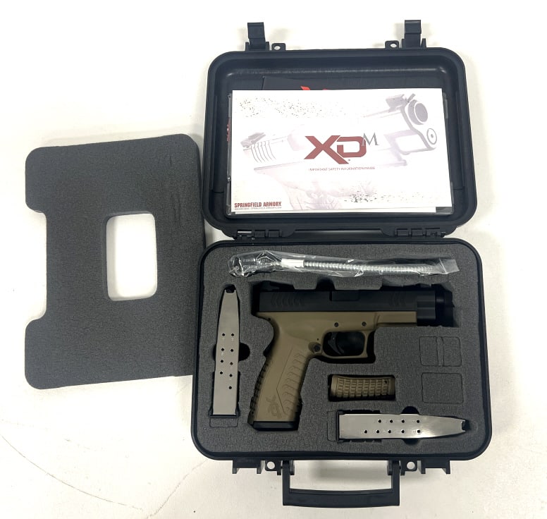 XDM 9MM 4.5" Threaded Barrel Pistol Combo: Springfield Armory, 8.25 inches overall length, 5.28 inches barrel length, comes with carrying case, three magazines, interchangeable backstrap, cleaning rod and cable lock