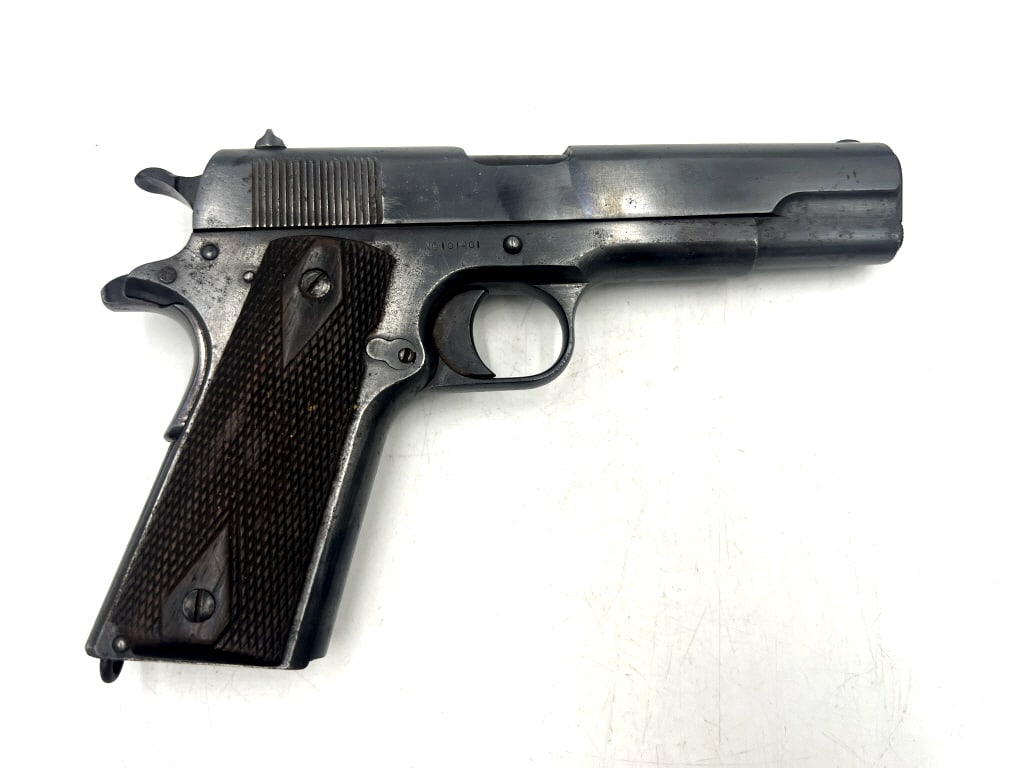 M1911 Colt Semi-Automatic Pistol (1 of 5)