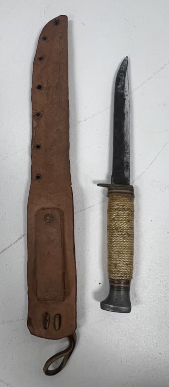 3 Assorted Knives - 3