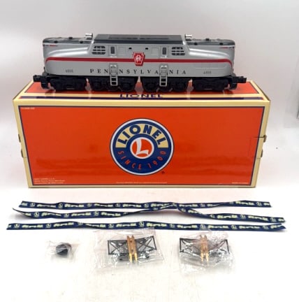 Lionel Pennsylvania GG-1 Locomotive: Silver Conventional, No. 6-38234, with parts, with original box, see photos