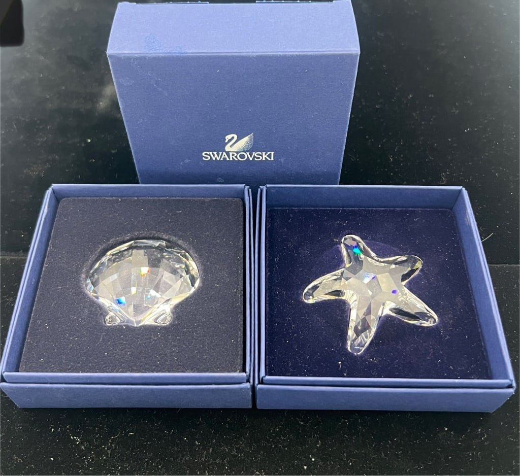 Swarovski Starfish & Clam: Starfish part of the South Sea Collection. Great condition, and both come with original boxes. See photos