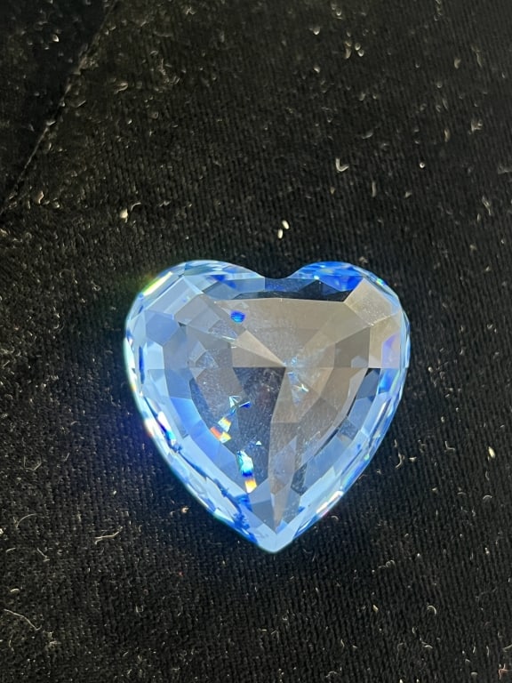 2- Swarovski Heart Paperweights - 3