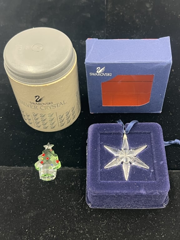 Swarovski Mini Christmas Tree & Ornament (1 of 3)