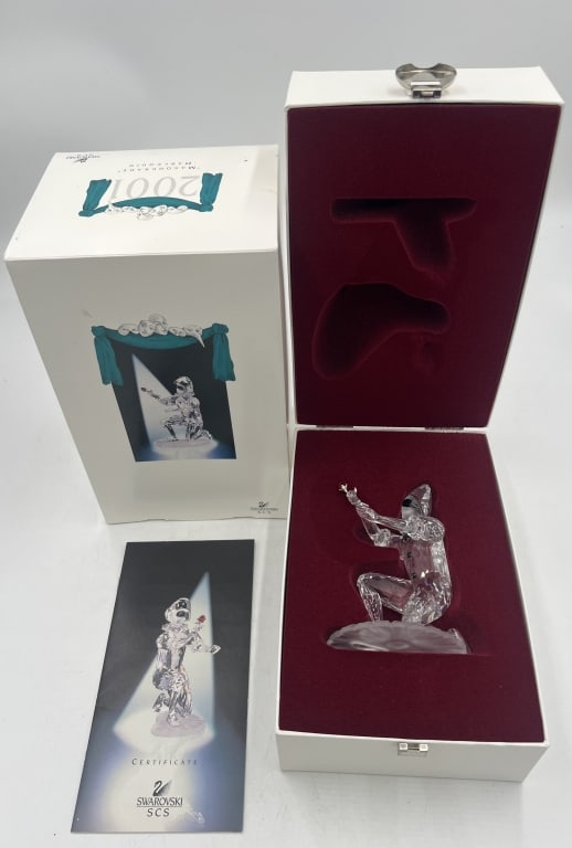 Swarovski Crystal Harlequin Figurine: 3.75x2.12x5.25, 2001 Annual Edition, comes with original packaging. See photos