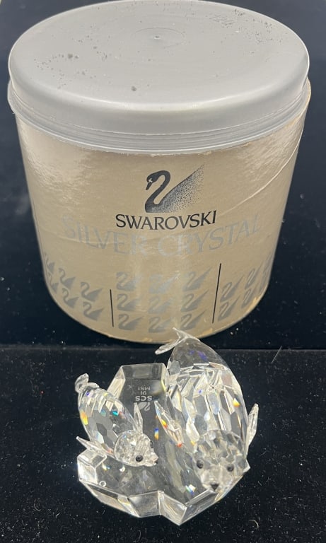 Swarovski "Save Me" Seals Figurine: 4x3x2 inches, 1991 Annual Edition, featuring mother and baby seal. See photos