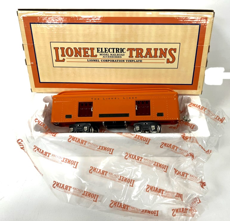 Lionel 710 Series Baggage Car (1 of 5)
