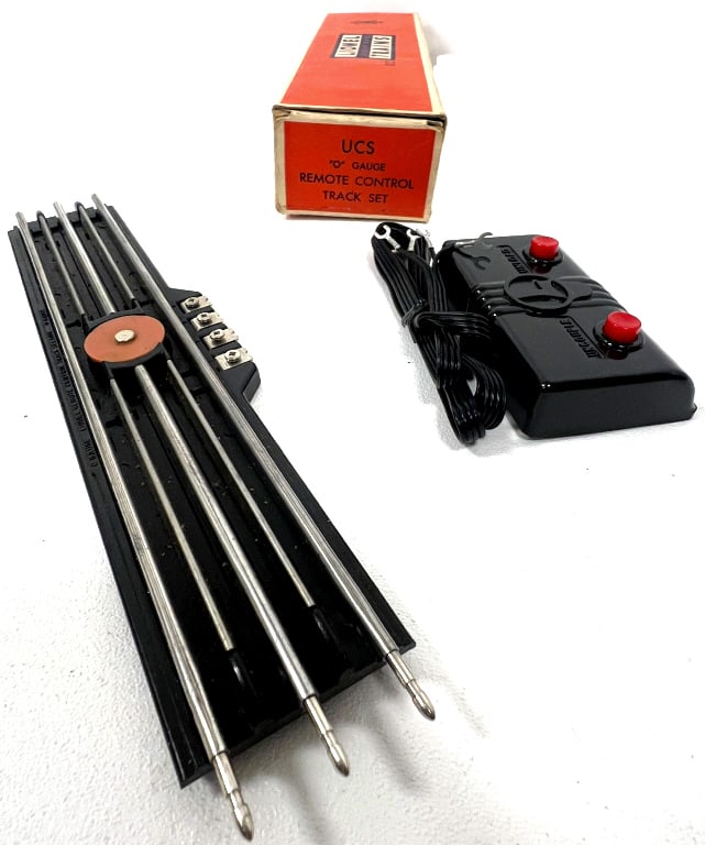 Asstd Lionel Model Accessories - 6