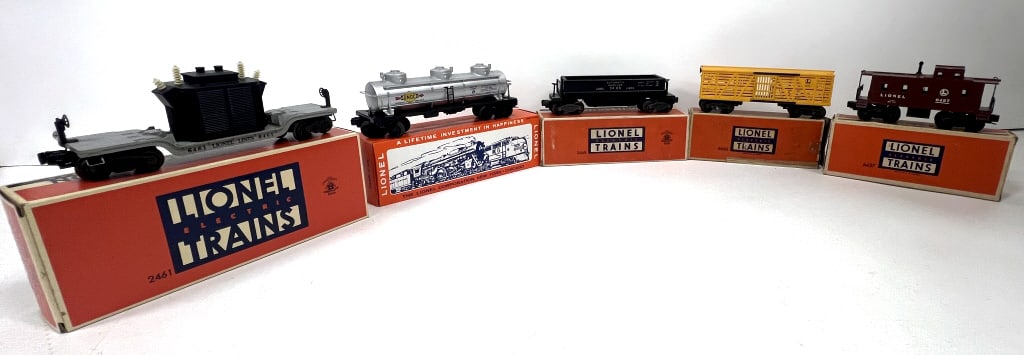 5 Lionel Model Train Cars (1 of 11)
