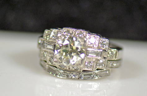 2.55 Carat Diamond Set in Platinum Mounting: 2.55 Carat Diamond Set in Platinum Mounting