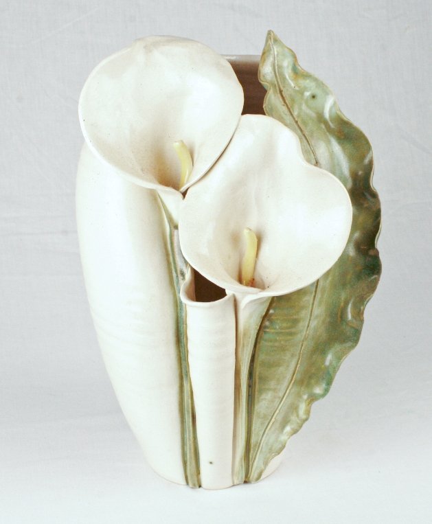 Pottery Lilly Vase by "Kozon 91": 12" tall