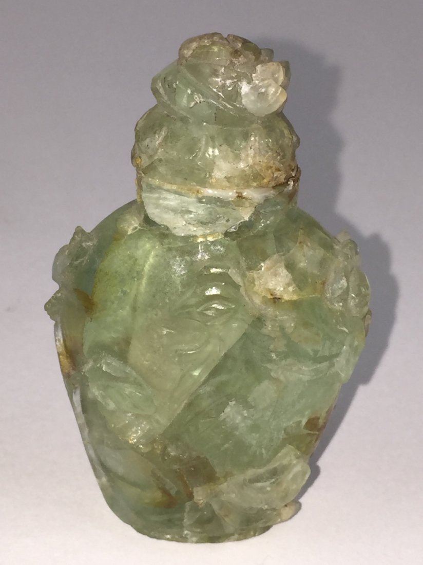 JADE GREEN SNUFF BOTTLE (1 of 3)