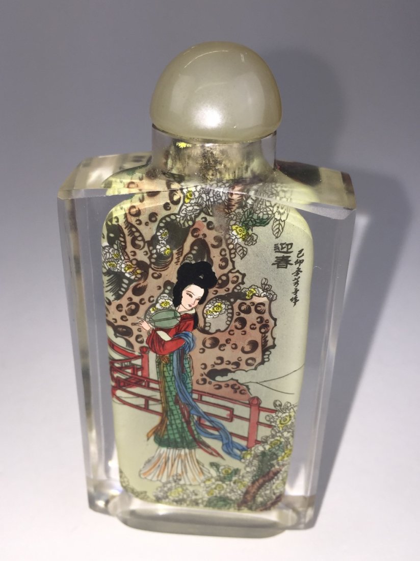 RECTANGULAR GLASS INSIDE PAINTED SNUFF BOTTLE (1 of 5)