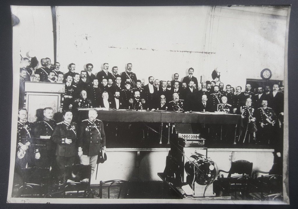 PHOTO OF CZAR NICHOLAS II: at Duma
