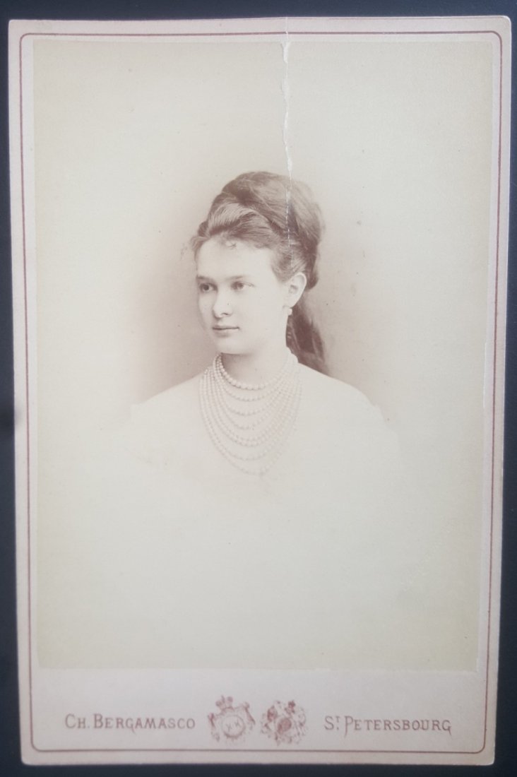VERY RARE CABINET CARD OF GRAND DUTCHESS PAVLOVNA THE (1 of 2)