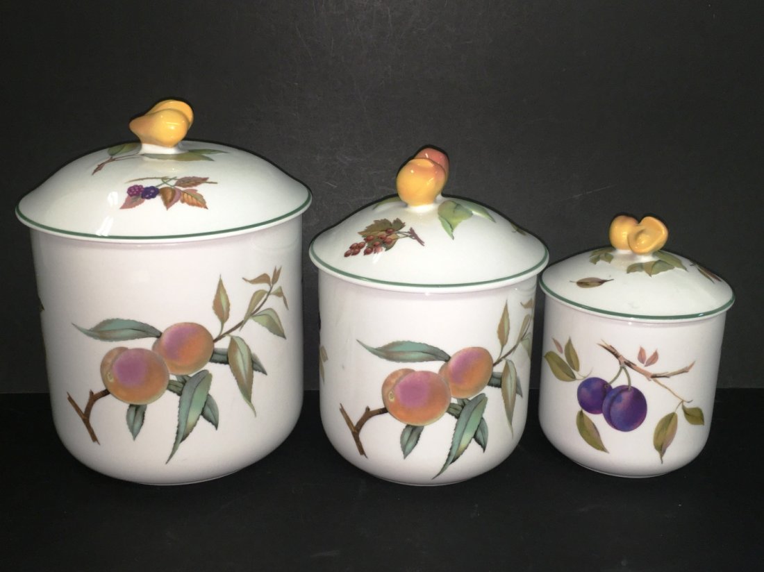 6 Pc ROYAL WORCESTER EVESHAM VALE CANISTER SET (1 of 3)