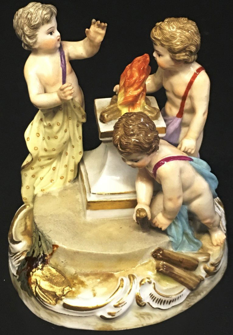 MEISSEN PORCELAIN 3 CHERUBS AROUND FIRE (1 of 3)