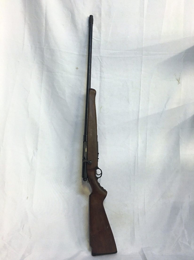 D.F. MOSSBERG & SONS MODEL 185D: 20 Ga, bolt action shotgun