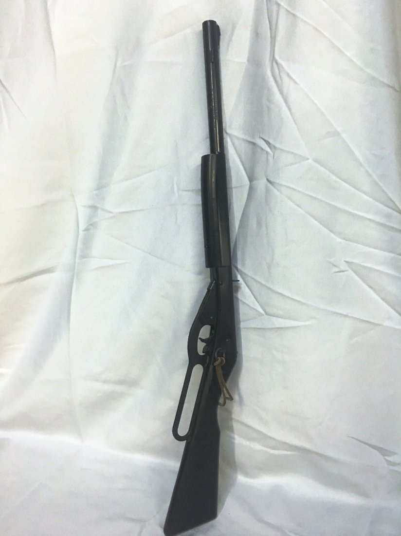 DAISY MODEL 10 BB GUN: BB GUN